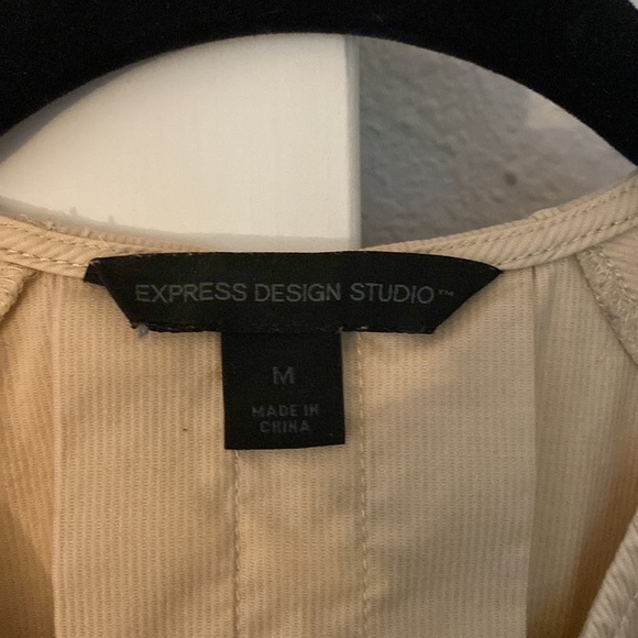 Express Design Studio pleated short sleeve jacket size M - Picture 3 of 6
